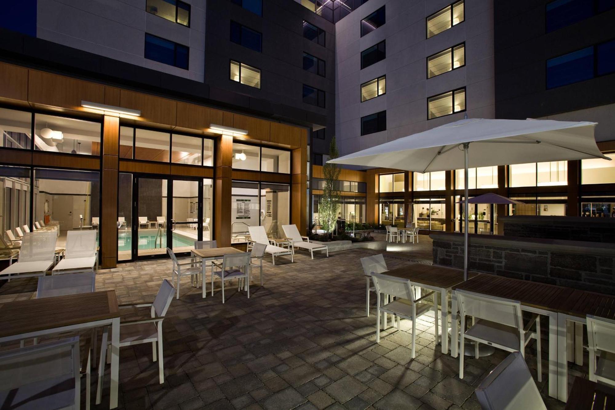 Element Vaughan Southwest Экстерьер фото